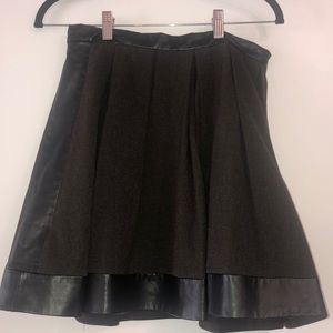 W118 Leather skirt
